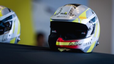 MI CASCO – LUIS MARTÍNEZ