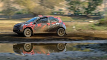 SFEIR DEBUTA EN COPEC RALLYMOBIL CON CLIO R3